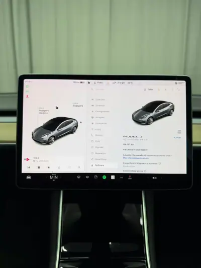 Tesla Model 3 2020 - 21750 EUR, 164000 km - AUTO.MOTO.pt - 164000km - foto 13 de 22