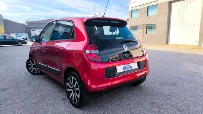 Renault Twingo 2014 - 6900 EUR, 150000 km - AUTO.MOTO.pt - 150000km - foto 11 de 14