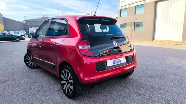 Renault Twingo 2014 - 6900 EUR, 150000 km - AUTO.MOTO.pt - 150000km - foto 11 de 14
