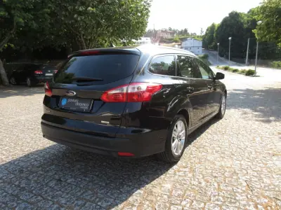 Ford Focus SW 2013 - 6990 EUR, 210000 km - 210000km - foto 8 de 28