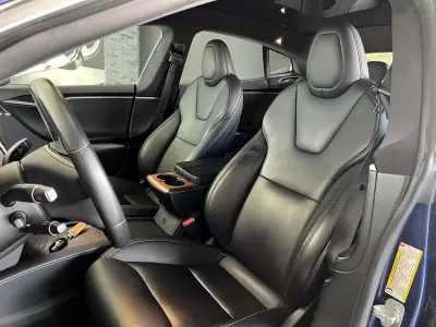 Tesla Model S 2020 - 46800 EUR, 44110 km - 44110km - foto 7 de 25