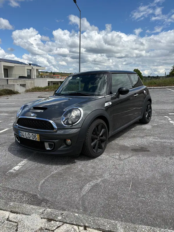 MINI Cooper 2011