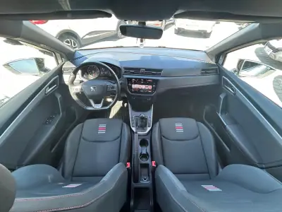 SEAT Arona 2020 - 14000 EUR, 152238 km - AUTO.MOTO.pt - 152238km - foto 20 de 22