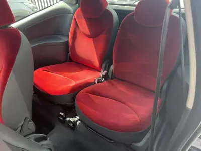 Citroën C2 2008 - 3990 EUR, 108500 km - AUTO.MOTO.pt - 108500km - foto 5 de 14