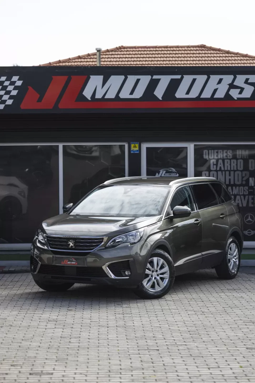 Peugeot 5008 2019 - 18900 EUR, 148184 km - AUTO.MOTO.pt - 148184km - foto 2 de 28