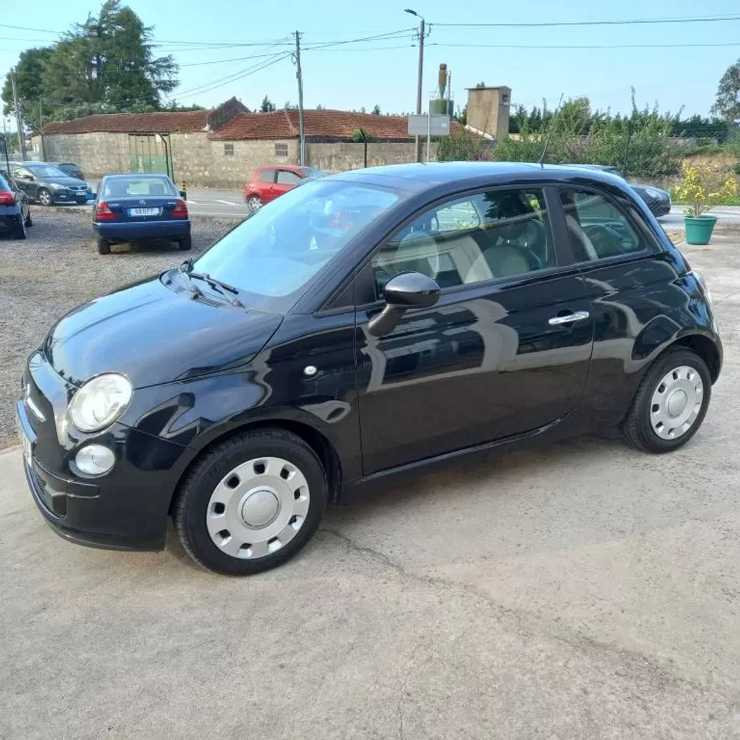 Fiat 500 2010 - 6950 EUR, 163530 km - AUTO.MOTO.pt - 163530km - foto 2 de 21