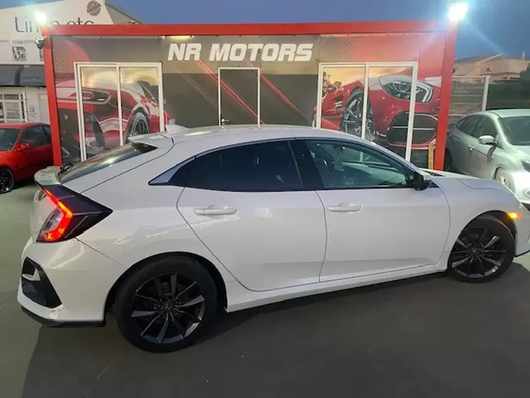 Honda Civic 2022 - 21990 EUR, 53250 km - AUTO.MOTO.pt - 53250km - foto 6 de 16