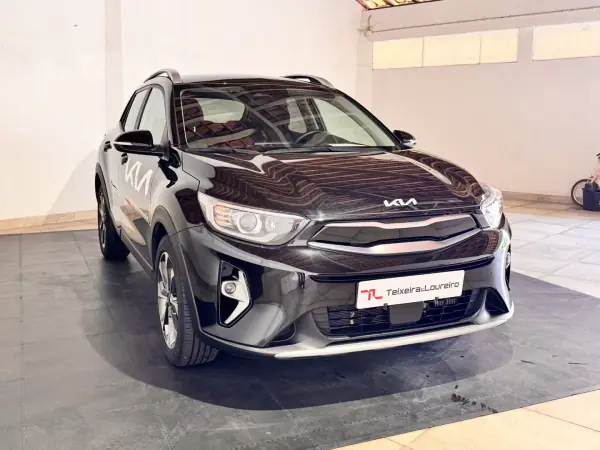 Kia Stonic 2025 - 19900 EUR, 6048 km - AUTO.MOTO.pt - 6048km - foto 3 de 24