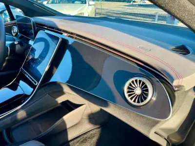 Mercedes-Benz EQE 2023 - 56750 EUR, 31500 km - AUTO.MOTO.pt - 31500km - foto 47 de 51