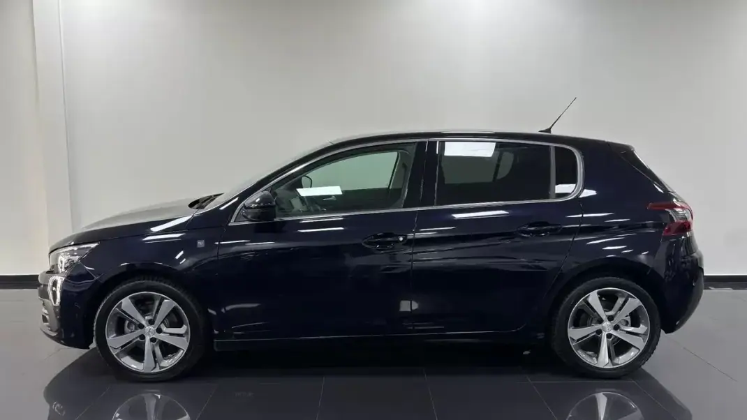 Peugeot 308 2019 - 14900 EUR, 50000 km - AUTO.MOTO.pt - 50000km - foto 5 de 51