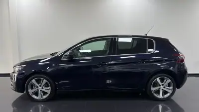 Peugeot 308 2019 - 14900 EUR, 50000 km - AUTO.MOTO.pt - 50000km - foto 5 de 51