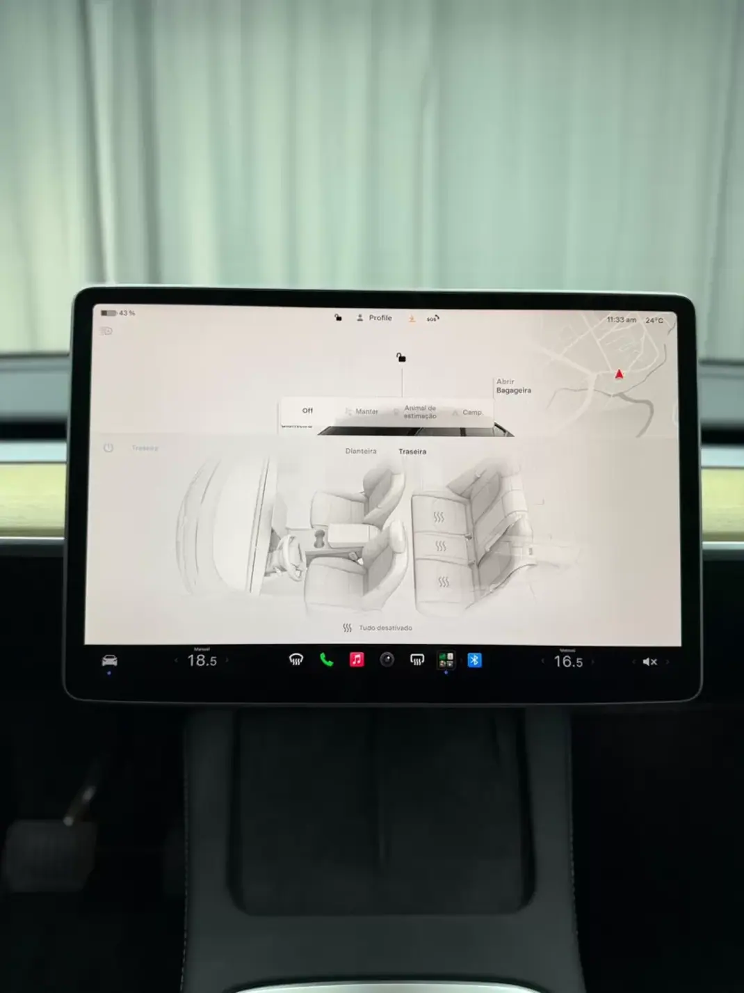 Tesla Model Y 2022 - 31000 EUR, 143000 km - 143000km - foto 13 de 25