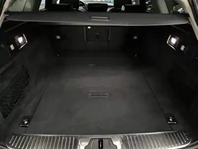 Jaguar XF Sportbrake 2021 - 37990 EUR, 119000 km - AUTO.MOTO.pt - 119000km - foto 11 de 23