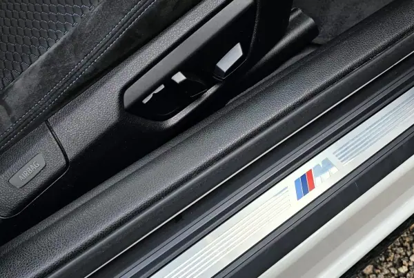 BMW 425 2015 - 26500 EUR, 170000 km - AUTO.MOTO.pt - 170000km - foto 32 de 34