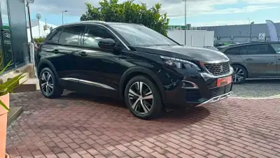 Peugeot 3008 2018 - 20990 EUR, 105000 km - AUTO.MOTO.pt - 105000km - foto 6 de 47