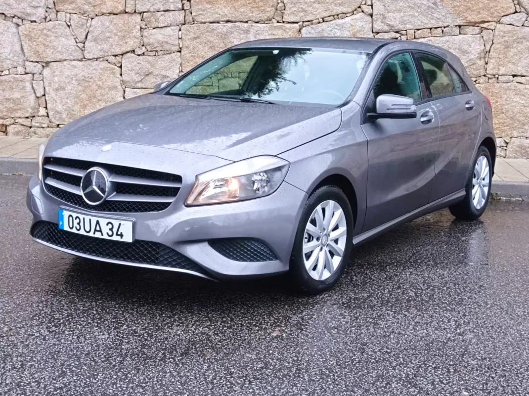 Mercedes-Benz A 180 2013 - 13900 EUR, 169500 km - AUTO.MOTO.pt - 169500km - foto 1 de 13