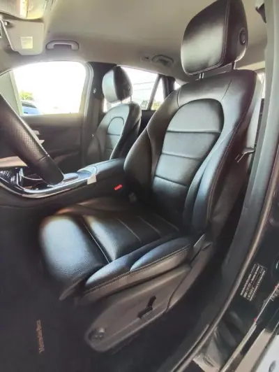 Mercedes-Benz GLC 300 2022 - 41500 EUR, 64500 km - AUTO.MOTO.pt - 64500km - foto 25 de 40