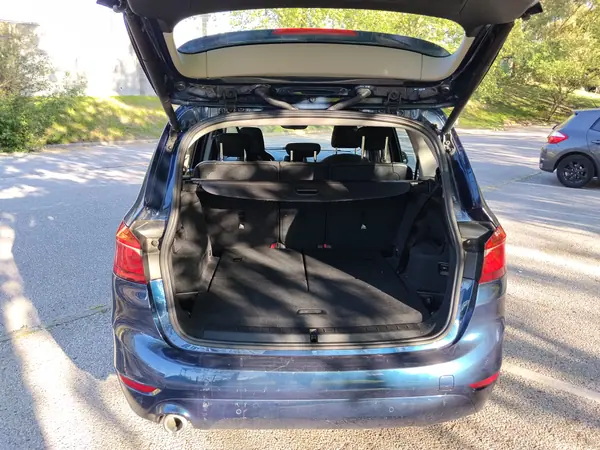 BMW 216 Gran Tourer 2019 - 7250 EUR, 302000 km - AUTO.MOTO.pt - 302000km - foto 9 de 20
