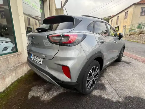 Ford Puma 2022 - 20500 EUR, 78000 km - AUTO.MOTO.pt - 78000km - foto 3 de 8