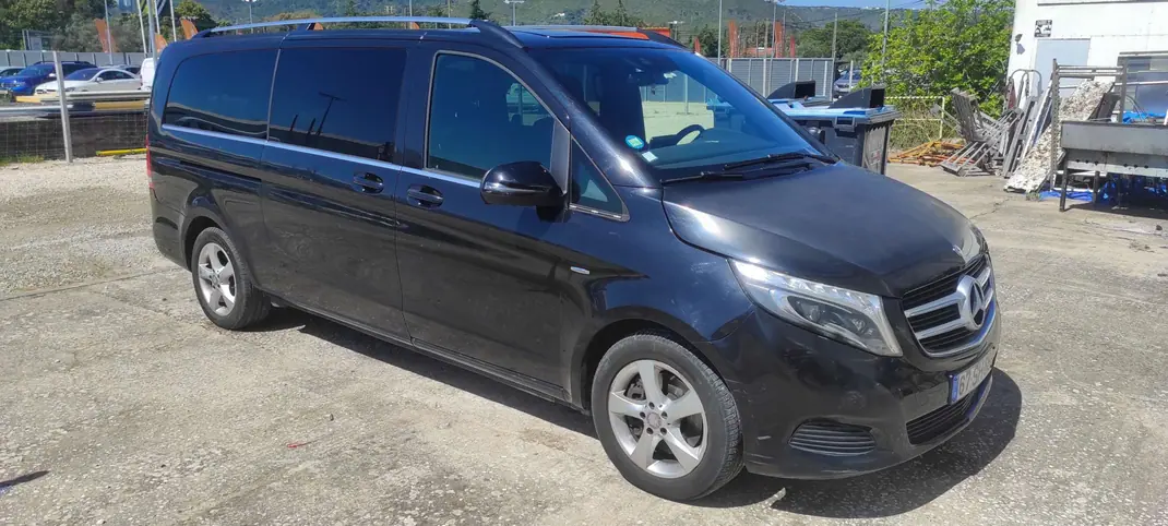 Mercedes-Benz V 250 2016 - 20350 EUR, 360000 km - AUTO.MOTO.pt - 360000km - foto 14 de 14