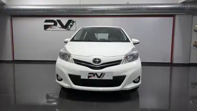 Toyota Yaris 2012 - 8490 EUR, 154000 km - AUTO.MOTO.pt - 154000km - foto 15 de 19