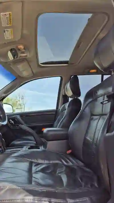 Jeep Grand Cherokee 2003 - 16900 EUR, 170000 km - AUTO.MOTO.pt - 170000km - foto 4 de 9