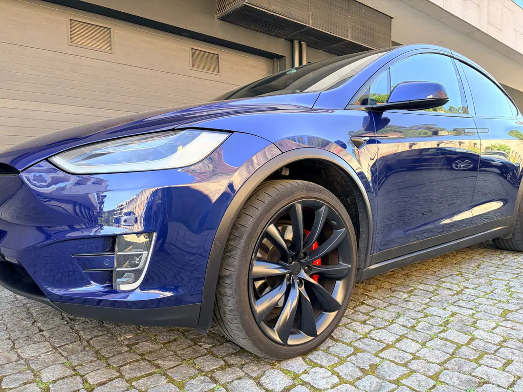 Tesla Model X 2018 - 36300 EUR, 176000 km - 176000km - foto 6 de 15