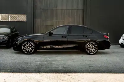 BMW 320 2019 - 27900 EUR, 112209 km - AUTO.MOTO.pt - 112209km - foto 4 de 26