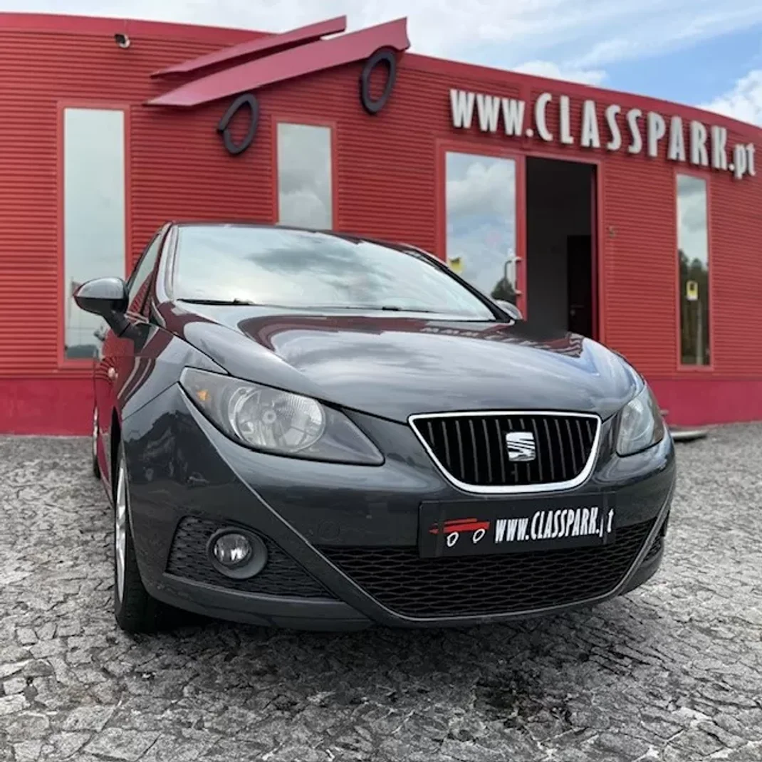 SEAT Ibiza 2011 - 7500 EUR, 210000 km - AUTO.MOTO.pt - 210000km - foto 18 de 20
