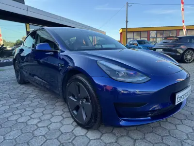 Tesla Model 3 2021 — foto 2 de 33