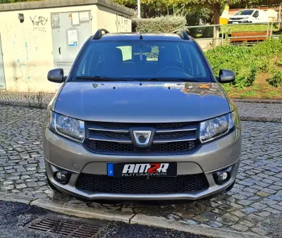 Dacia Logan MCV 2014 - 6990 EUR, 125000 km - AUTO.MOTO.pt - 125000km - foto 2 de 23