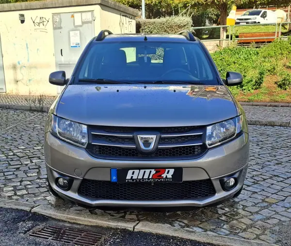 Dacia Logan MCV 2014 - 6990 EUR, 125000 km - AUTO.MOTO.pt - 125000km - foto 2 de 23
