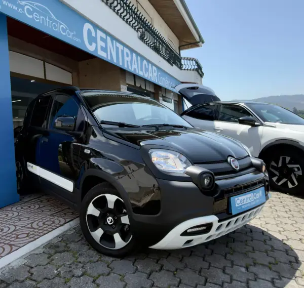 Fiat Panda 2025 - 13950 EUR, 19000 km - AUTO.MOTO.pt - 19000km - foto 2 de 24