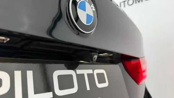 BMW 520 2017 - 21990 EUR, 262000 km - AUTO.MOTO.pt - 262000km - foto 10 de 40