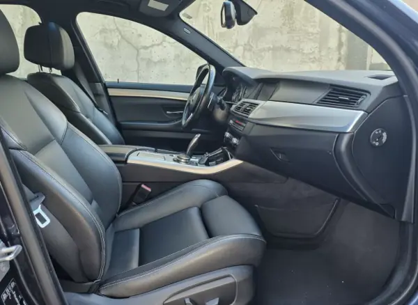 BMW 520 2015 - 13990 EUR, 350000 km - AUTO.MOTO.pt - 350000km - foto 6 de 12