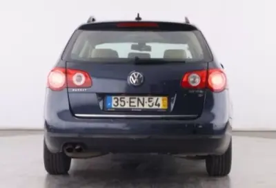 Volkswagen Passat Variant 2007 - 3190 EUR, 319000 km - AUTO.MOTO.pt - 319000km - foto 4 de 15