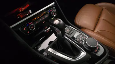 BMW 216 Active Tourer 2017 - 16990 EUR, 118407 km - AUTO.MOTO.pt - 118407km - foto 50 de 72