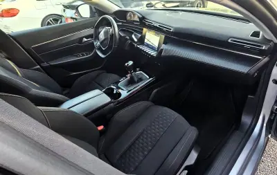 Peugeot 508 SW 2020 - 19500 EUR, 95000 km - AUTO.MOTO.pt - 95000km - foto 6 de 28