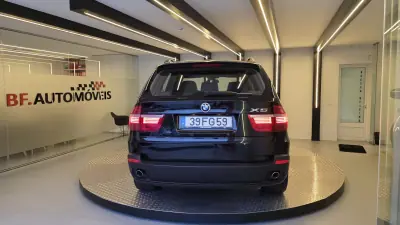 BMW X5 2008 - 14900 EUR, 273516 km - AUTO.MOTO.pt - 273516km - foto 16 de 51