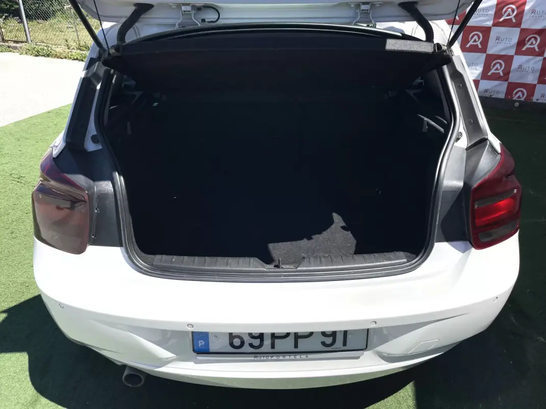 BMW 116 2013 - 14490 EUR, 222360 km - 222360km - foto 21 de 21