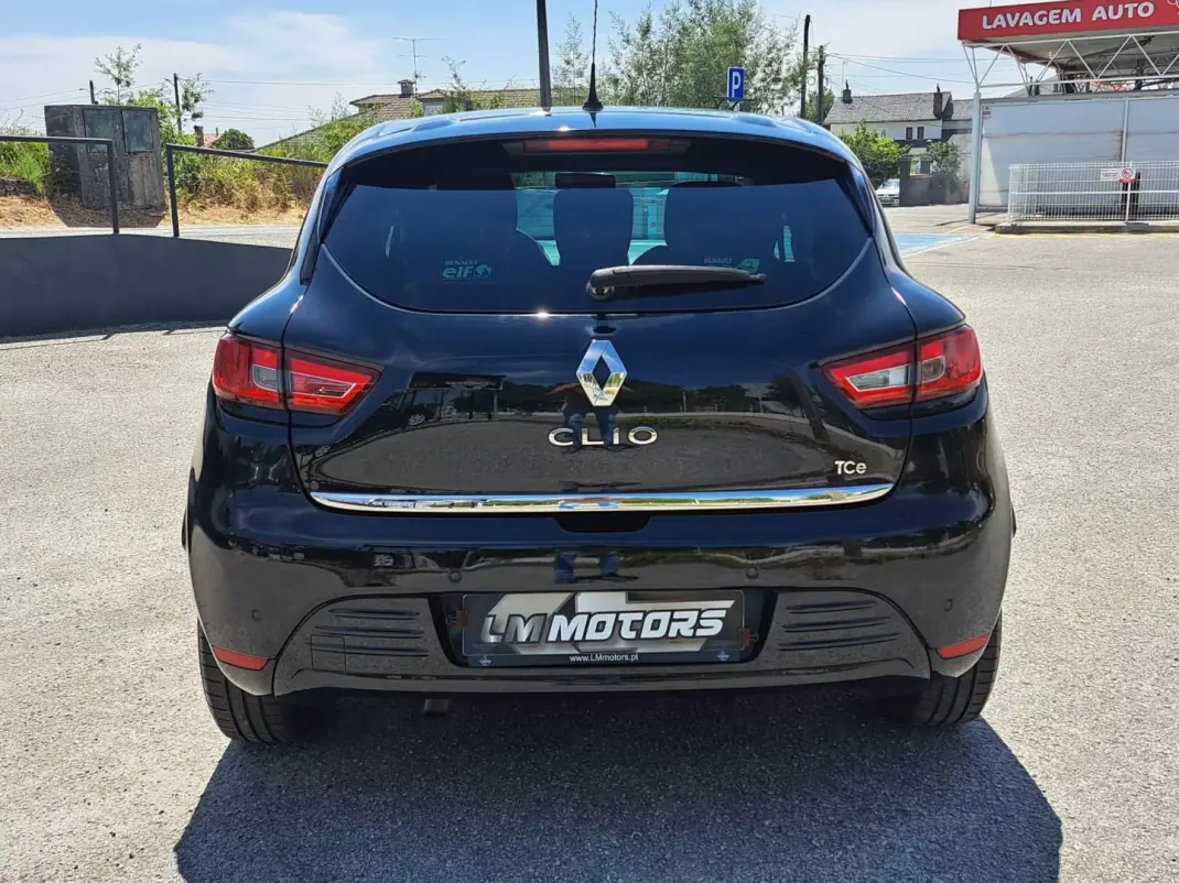 Renault Clio 2017 - 10950 EUR, 112648 km - 112648km - foto 8 de 45