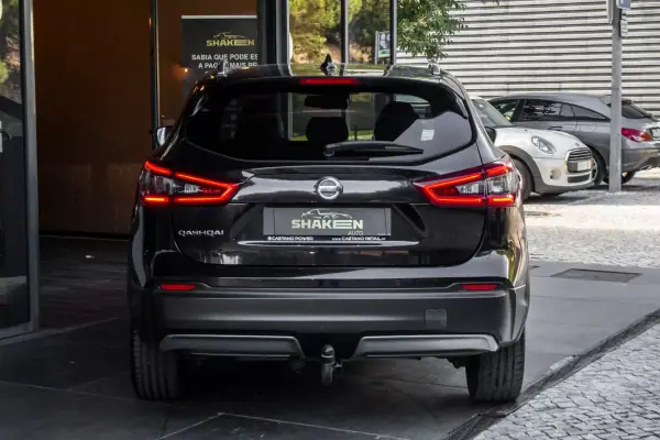 Nissan Qashqai 2018 - 19750 EUR, 88579 km - AUTO.MOTO.pt - 88579km - foto 9 de 36