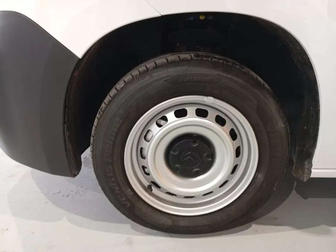 Citroën BERLINGO 1.6hdi 3L AUTOMATICA 2021 - 15750 EUR, 109000 km - AUTO.MOTO.pt - 109000km - foto 13 de 13