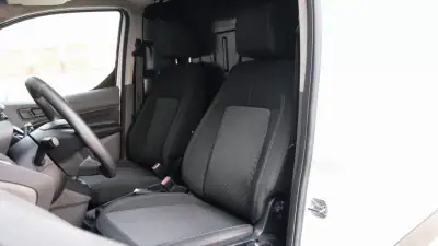 Ford Transit Connect 2022 - 18999 EUR, 62000 km - AUTO.MOTO.pt - 62000km - foto 16 de 19