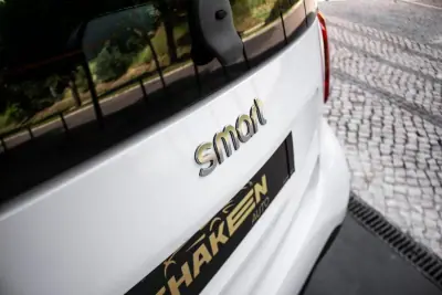 Smart ForTwo Coupé 2019 - 10900 EUR, 68296 km - AUTO.MOTO.pt - 68296km - foto 12 de 37