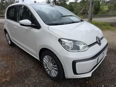 Volkswagen Up! 2016 - 7990 EUR, 152974 km - AUTO.MOTO.pt - 152974km - foto 27 de 71