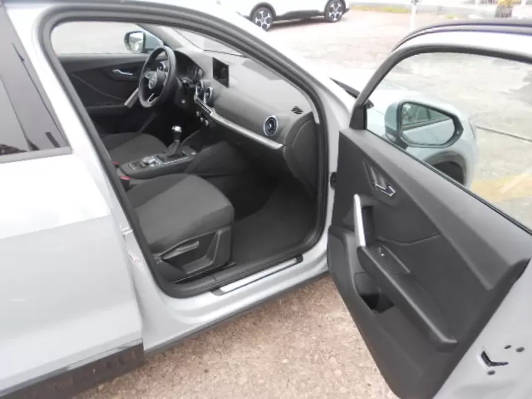 Audi Q2 2024 - 25900 EUR, 49829 km - AUTO.MOTO.pt - 49829km - foto 10 de 17