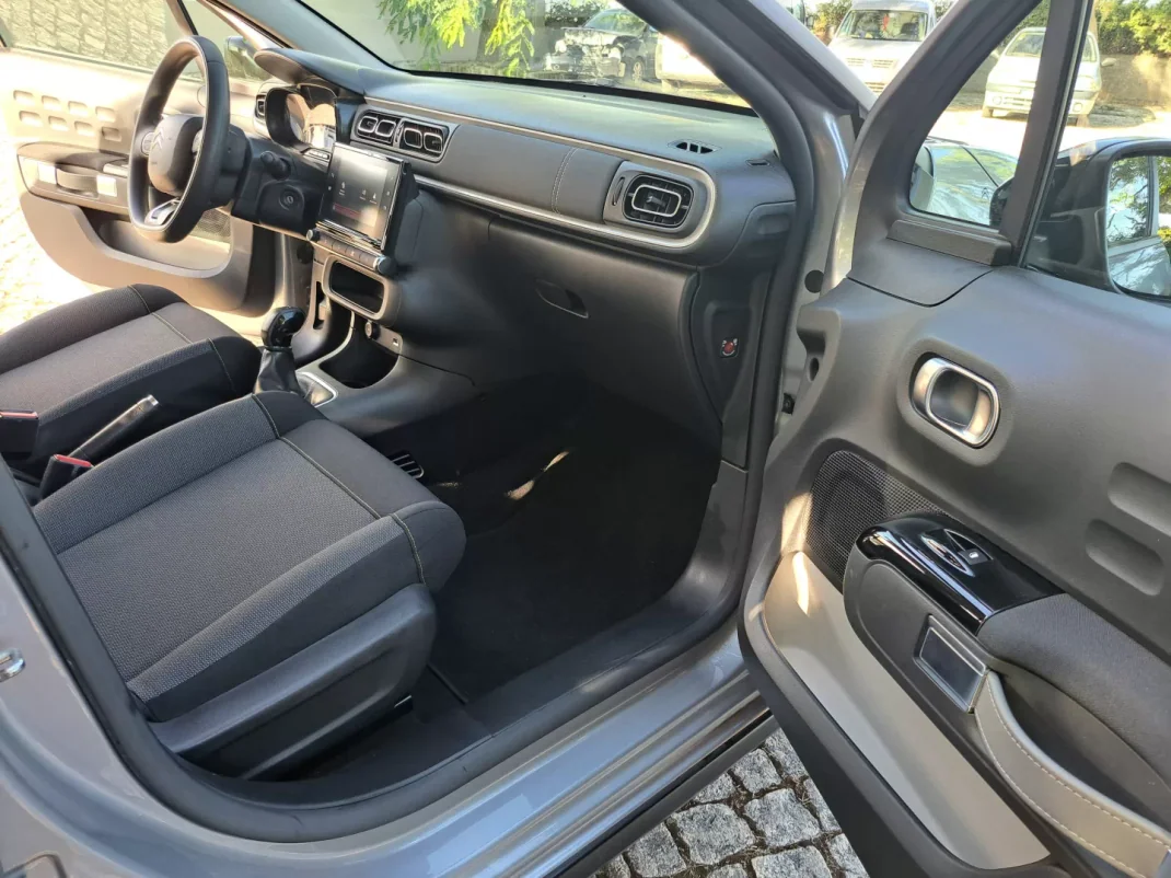 Citroën C3 2022 - 12990 EUR, 51629 km - AUTO.MOTO.pt - 51629km - foto 23 de 28