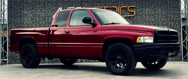 Dodge RAM 1998 - 24900 EUR, 110000 km - AUTO.MOTO.pt - 110000km - foto 5 de 17