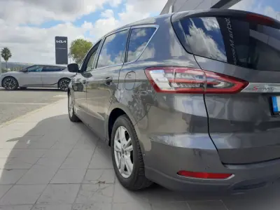 Ford S-Max 2016 - 17750 EUR, 151186 km - AUTO.MOTO.pt - 151186km - foto 8 de 35